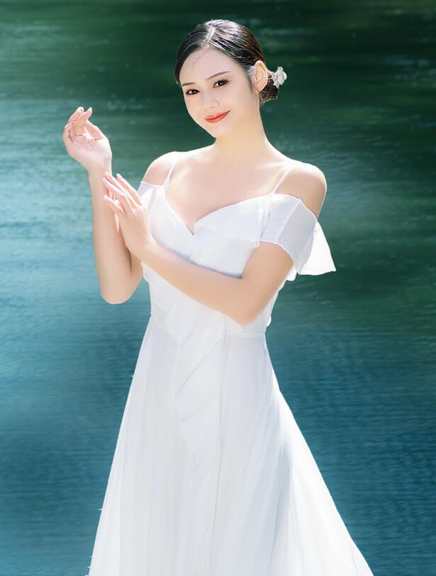 欧美妇狂喷水视频免费 欧美妇狂喷水视频免费