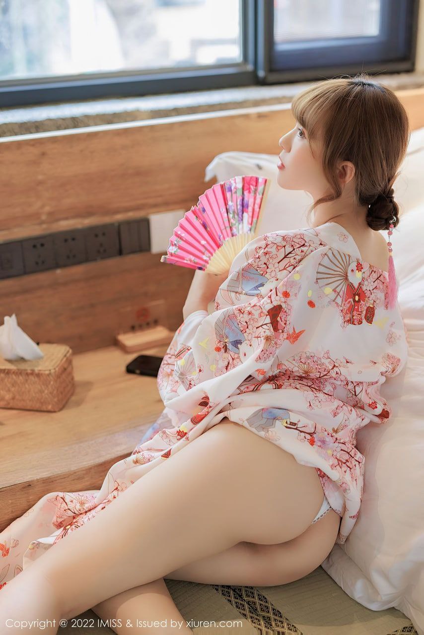 国产欧美二区综合 国产欧美二区综合