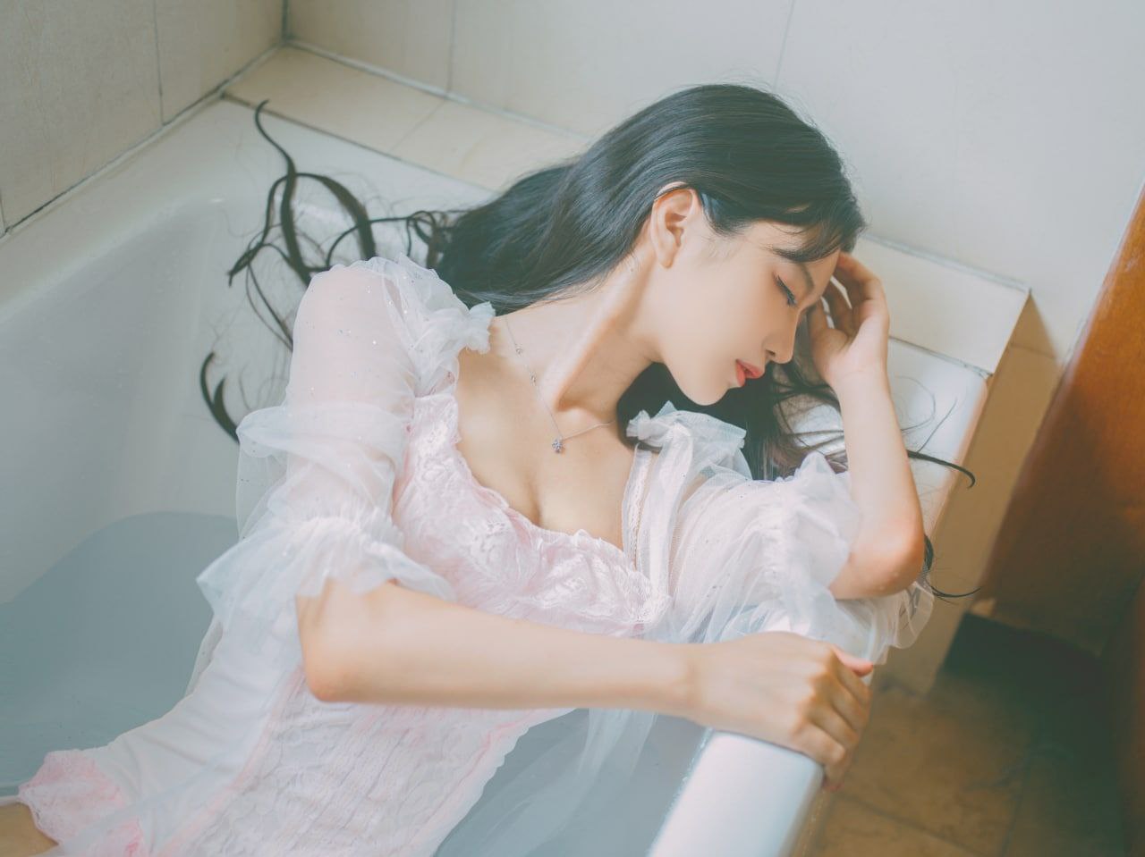 4080亚洲午夜码 4080亚洲午夜码