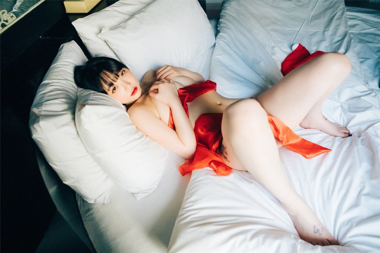 第九个寡妇免费观看电视剧 第九个寡妇免费观看电视剧