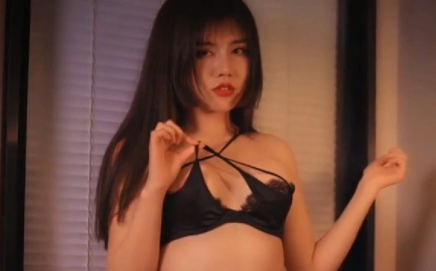 亿人久久综在合线亚洲 亿人久久综在合线亚洲