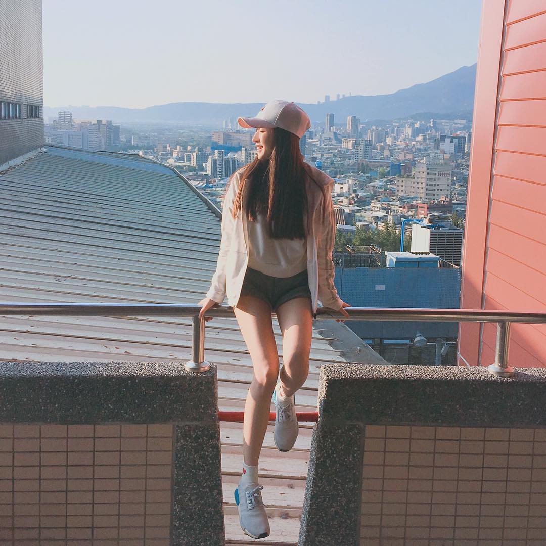 一二三四视频社区