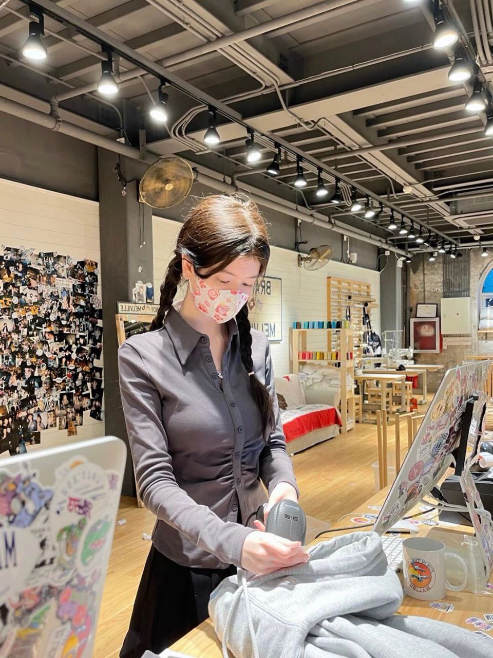 亚洲人影视不卡