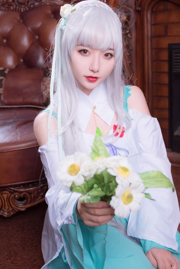 在线亚洲欧美专片看区