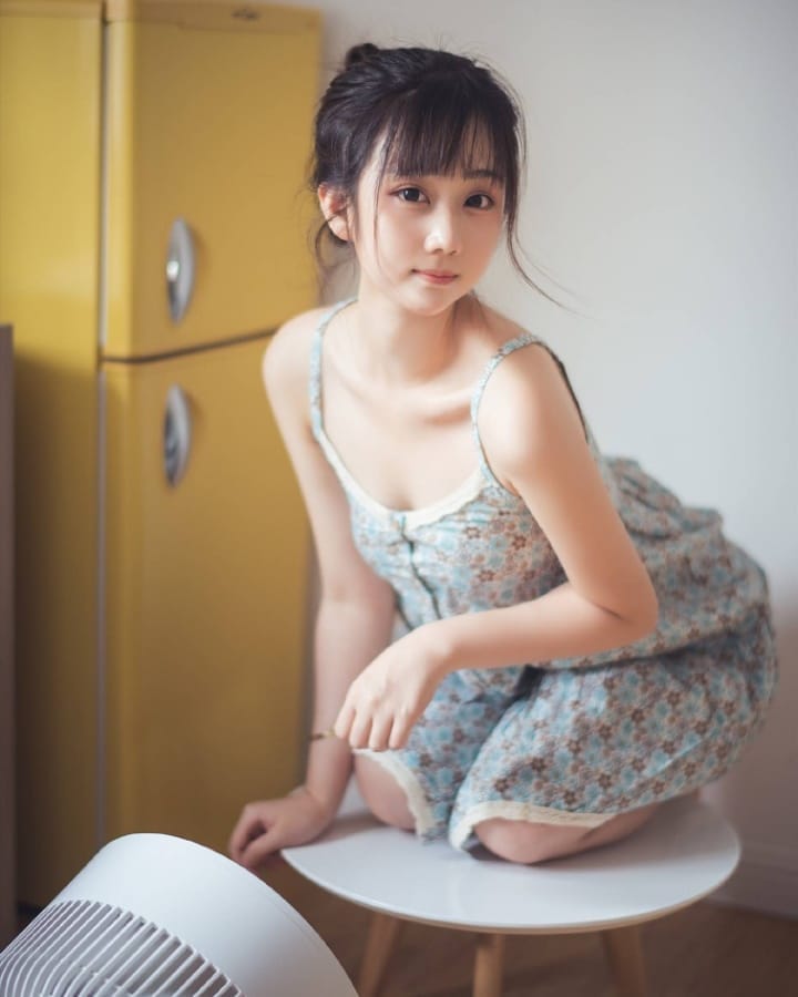 阿姨太舒服了受不了两女一男 阿姨太舒服了受不了两女一男