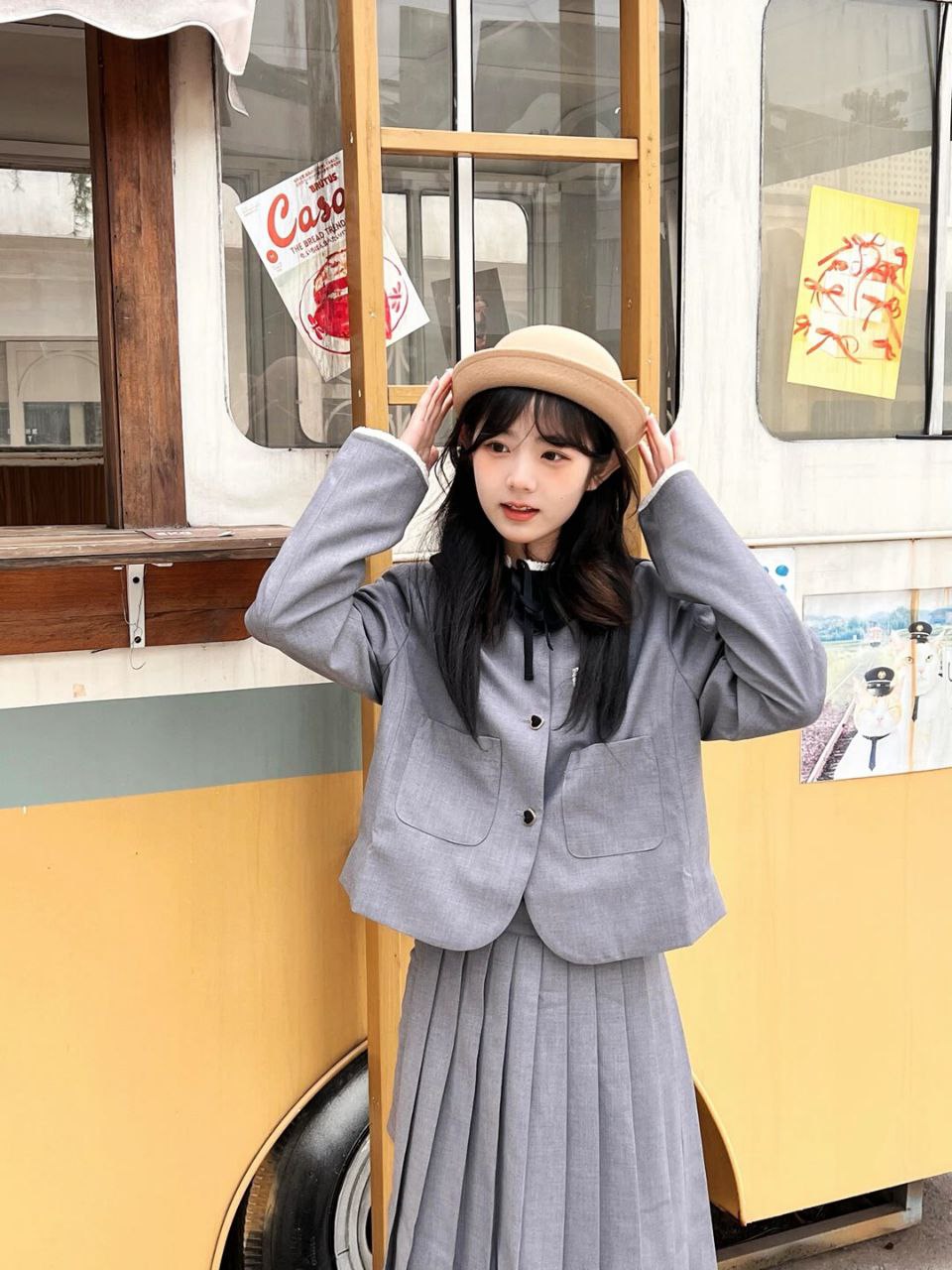 吃饭的时候还要顶在一起 吃饭的时候还要顶在一起