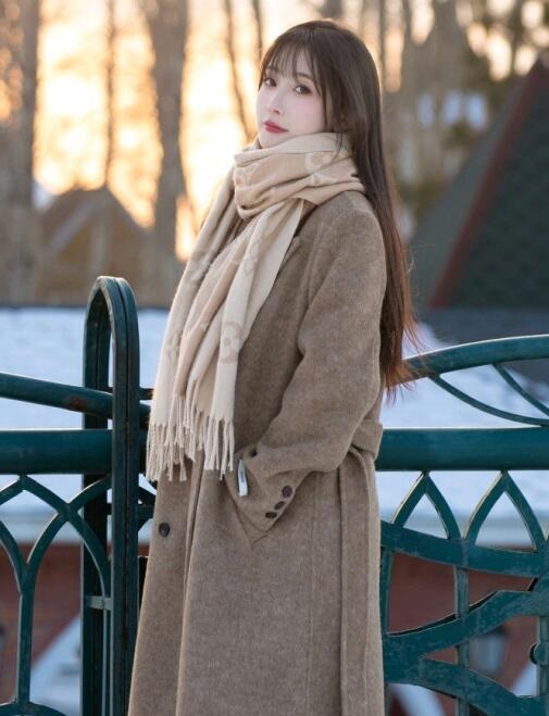 天天碰天天爽天天噜 天天碰天天爽天天噜