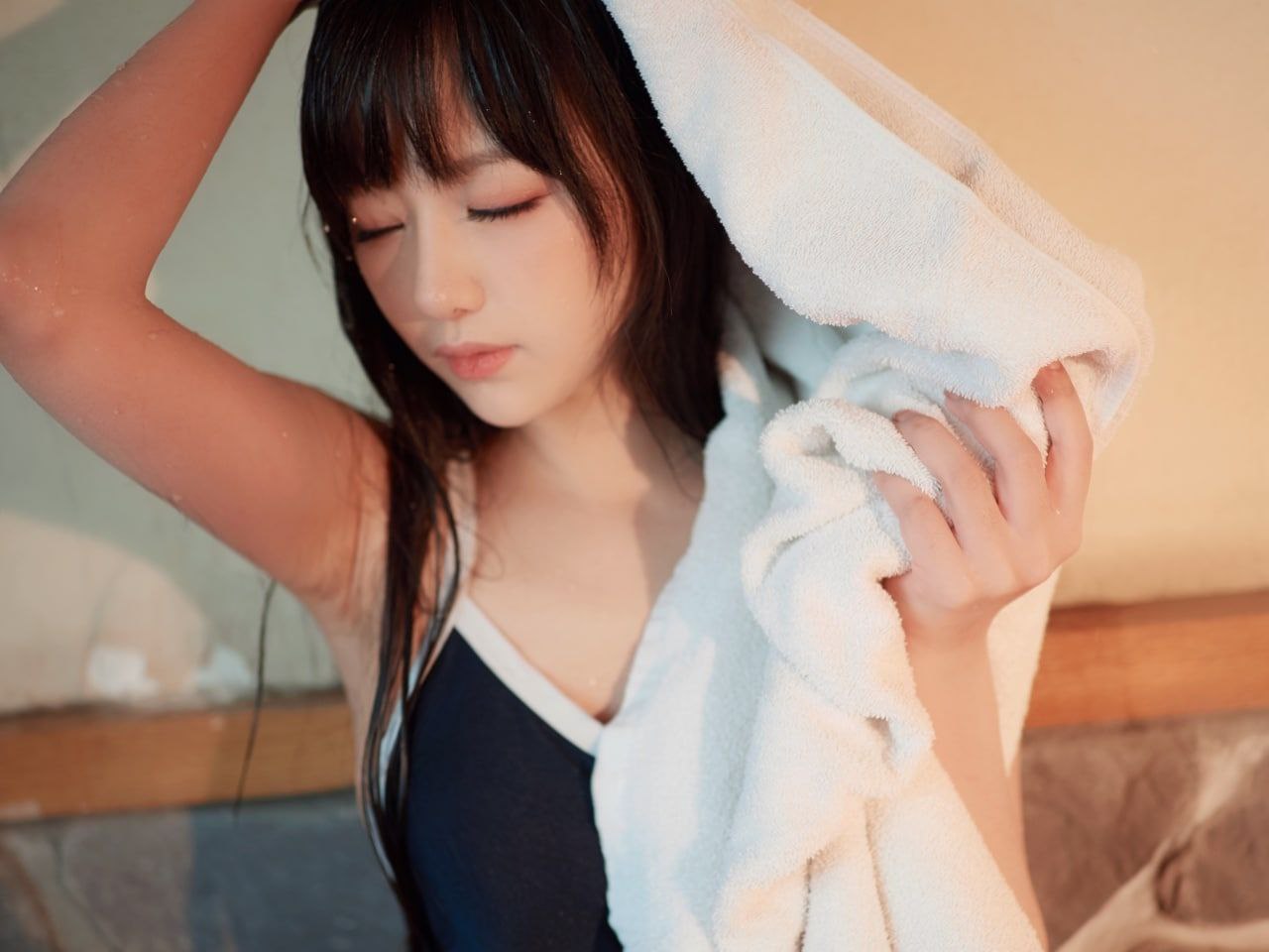 丰满年轻岳欲乱中文字幕