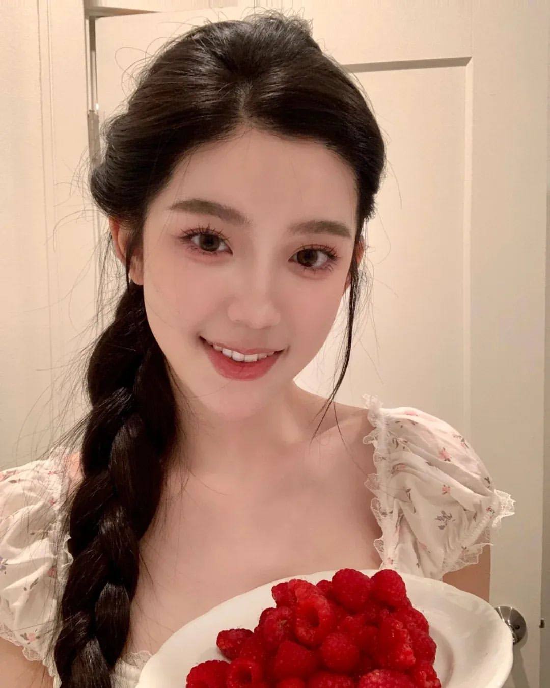 亚洲太热 久久 亚洲太热 久久