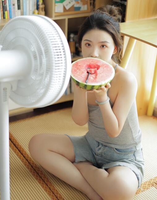 久久天天爽夜夜摸 久久天天爽夜夜摸