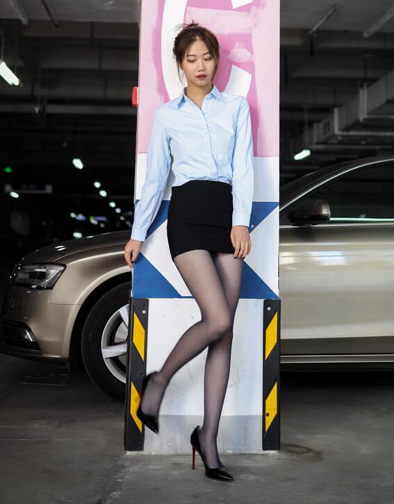 V11亚二新区乱码无人区 V11亚二新区乱码无人区