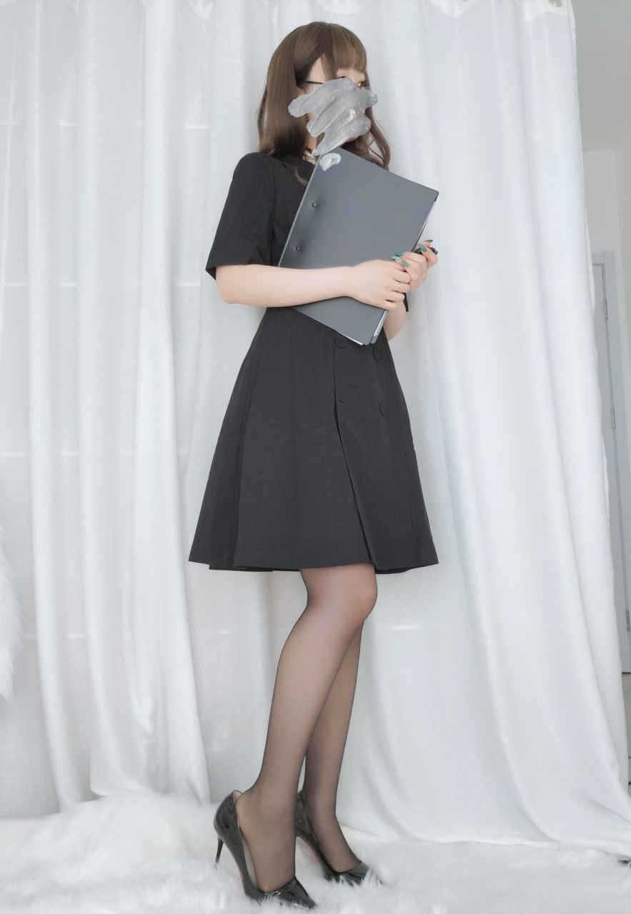 黑人巨摘花破女处 黑人巨摘花破女处