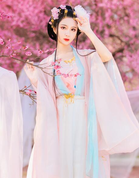 翁公厨房嫒媛猛烈进出 翁公厨房嫒媛猛烈进出