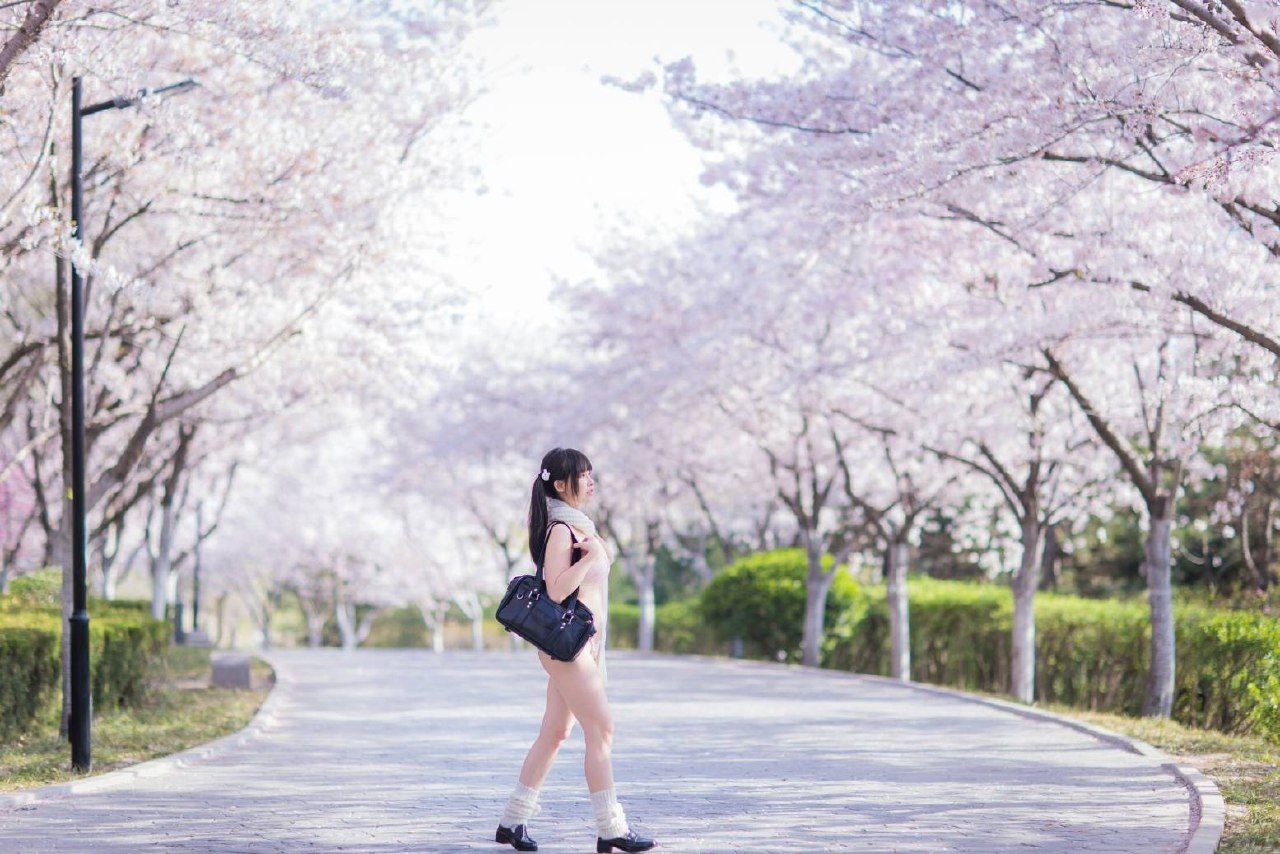 香蕉国产99伊人 香蕉国产99伊人