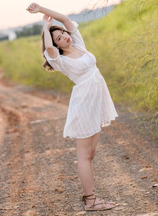 中国女生国产片A