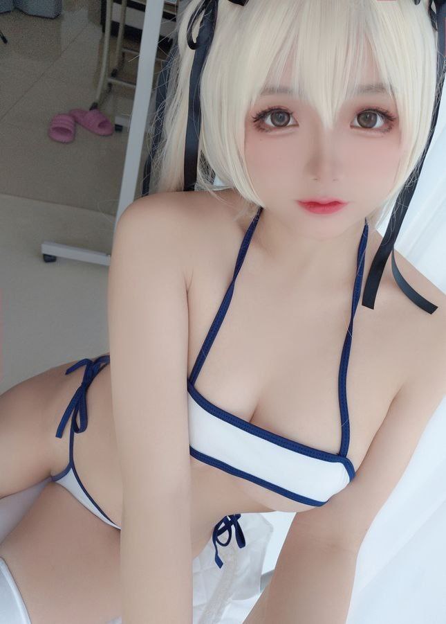 卡一卡二卡三乱码厨房