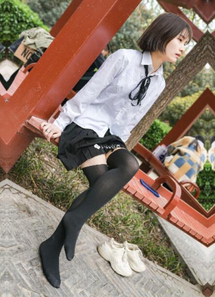 天天摸夜夜摸夜夜狠狠添 天天摸夜夜摸夜夜狠狠添